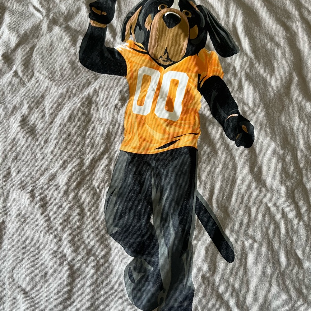 University of Tennessee Rocky Tee Stewart + Simmons Light Stone Crewneck w/ Tag